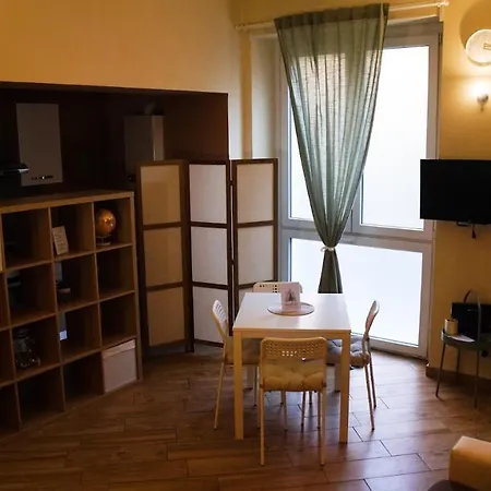 La Finestra Sul Borgo * Turin